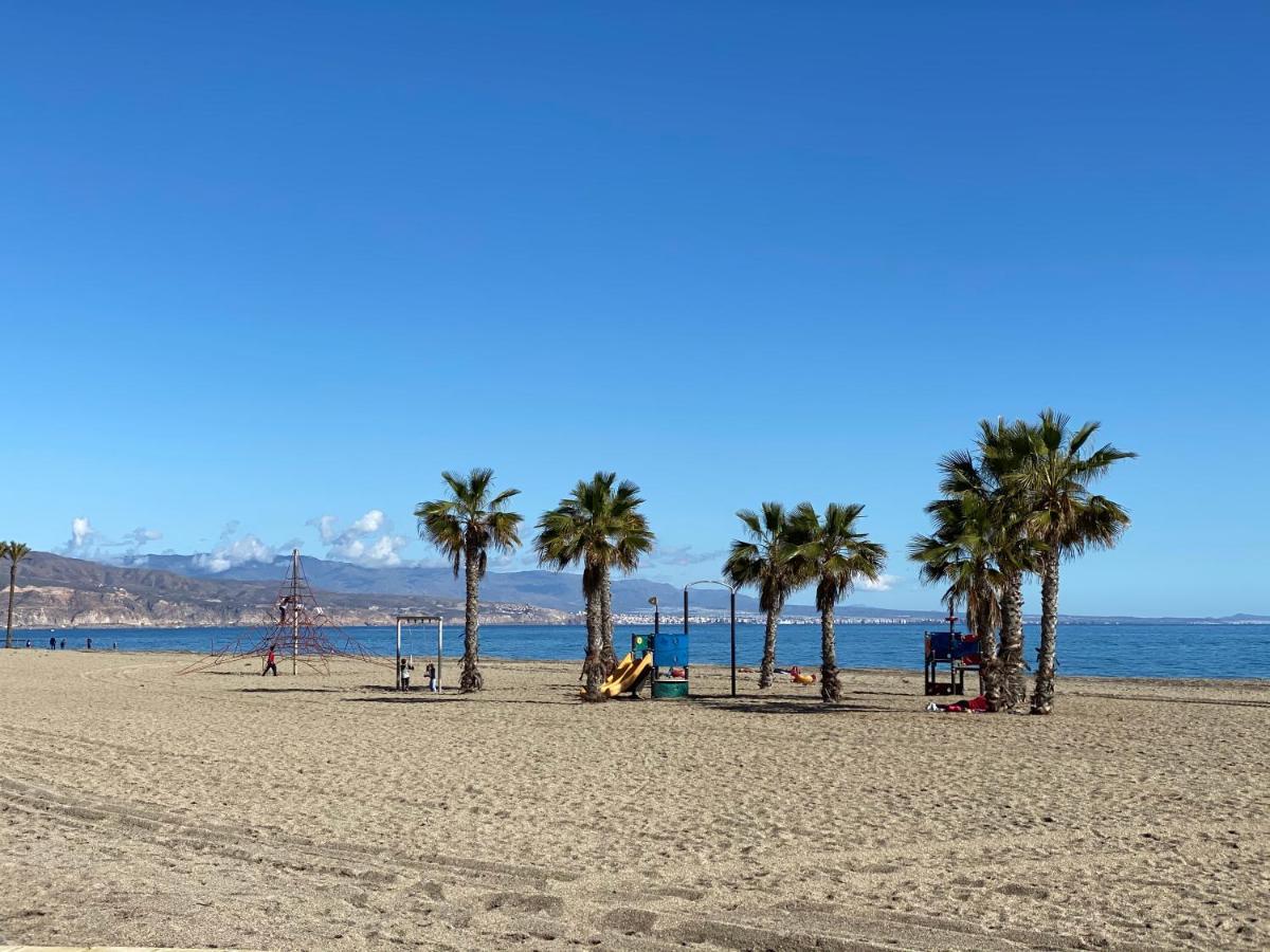 Apartamentos Roquetas Beach Roquetas de Mar Eksteriør billede